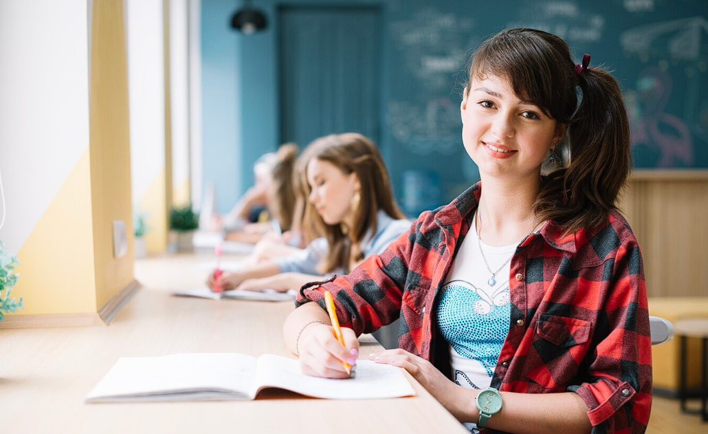 Strategi Disdik Indonesia Menghadapi Tantangan Pendidikan